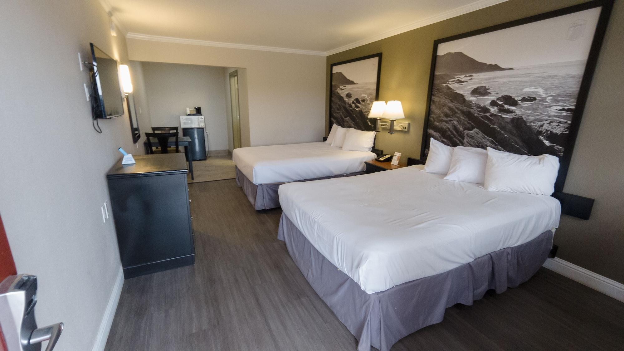 Super 8 By Wyndham Santa Cruz Beach Boardwalk Εξωτερικό φωτογραφία